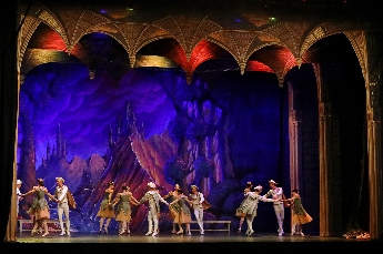 Festival klasického ruského baletu - LABUTIE JAZERO 17.102019